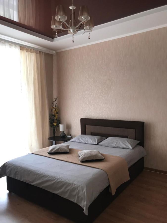 Rent Apartment In The Center Of Chernihiv Exterior foto