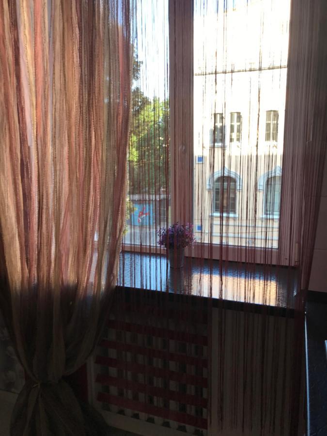 Rent Apartment In The Center Of Chernihiv Exterior foto