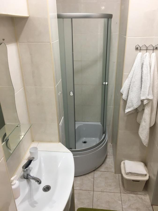 Rent Apartment In The Center Of Chernihiv Exterior foto